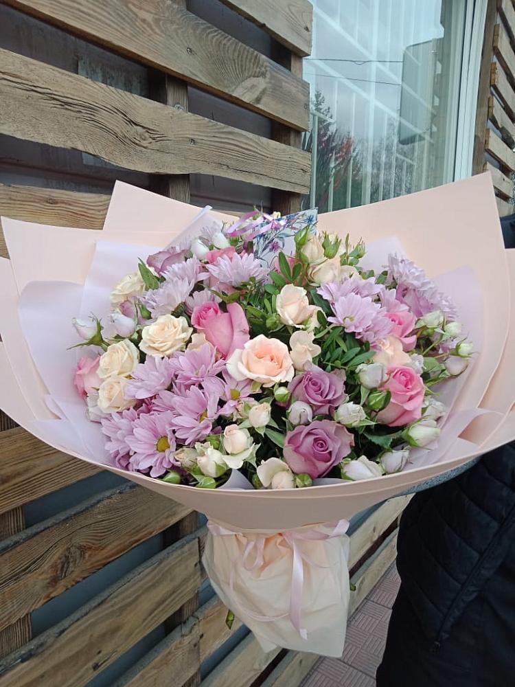 Букет цветов из: Розы и Хризантемы в Волченки