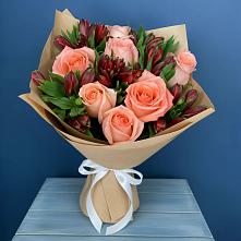 Букет цветов из:  Розы и Альстромерии в Волченки