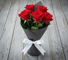 Букет 5 Красных роз Эдлесс Лав #REPLACE_PRED# Волченки