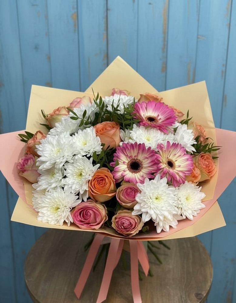 Букет цветов из: Розы, Герберы и Хризантемы в Волченки