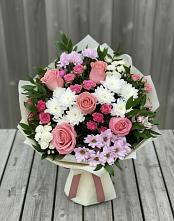 Букет цветов из:  Альстромерии, Гвоздики, Розы и Хризантемы в Волченки