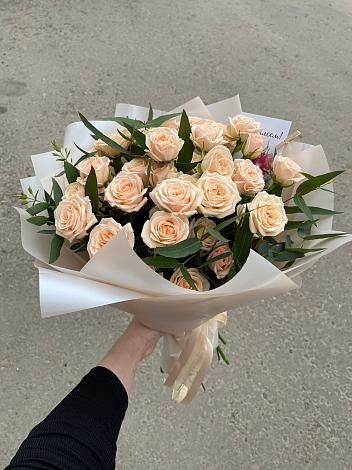 Букет Кремовые розы Латте в Волченки