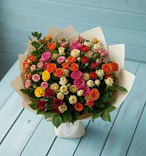 Букет Микс из разноцветных кустовых роз в Волченки