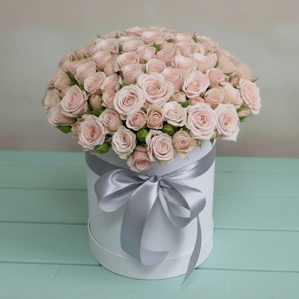 Цветочная композиция из Розы в шляпной коробке в Волченки